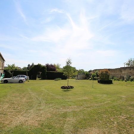 Domaine Des Roses Bed and Breakfast Vaudelnay Εξωτερικό φωτογραφία