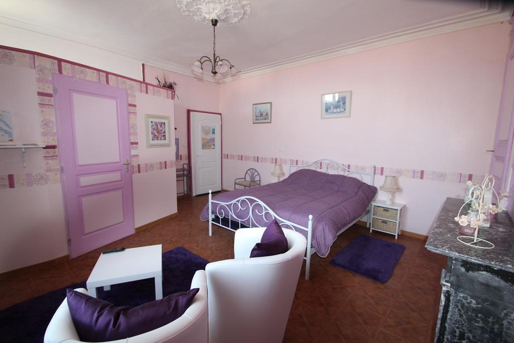 Domaine Des Roses Bed and Breakfast Vaudelnay Δωμάτιο φωτογραφία