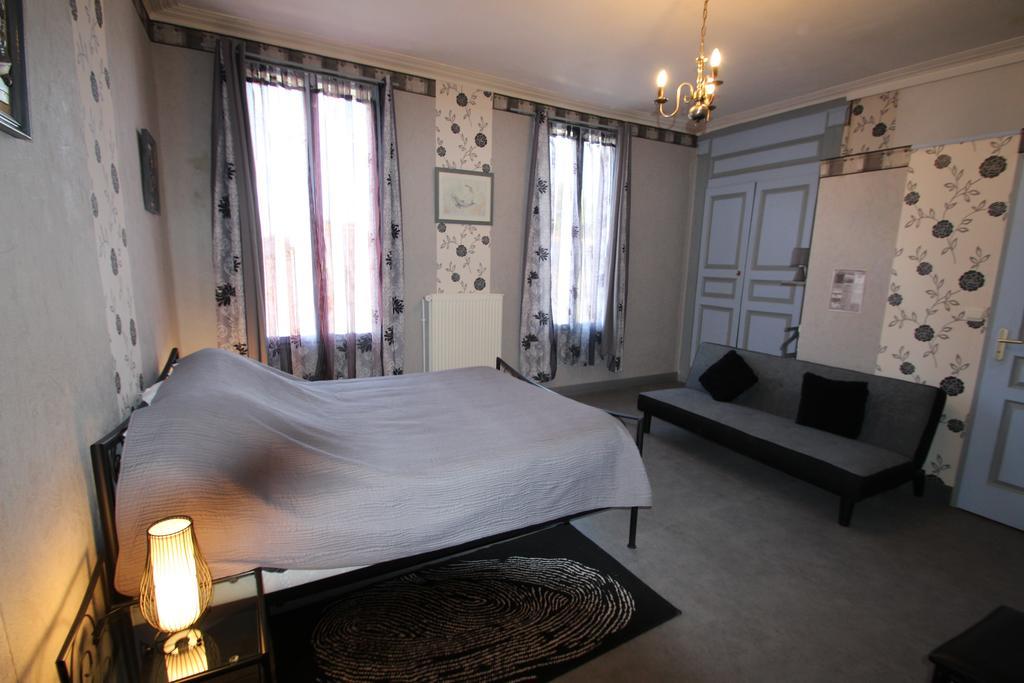 Domaine Des Roses Bed and Breakfast Vaudelnay Δωμάτιο φωτογραφία